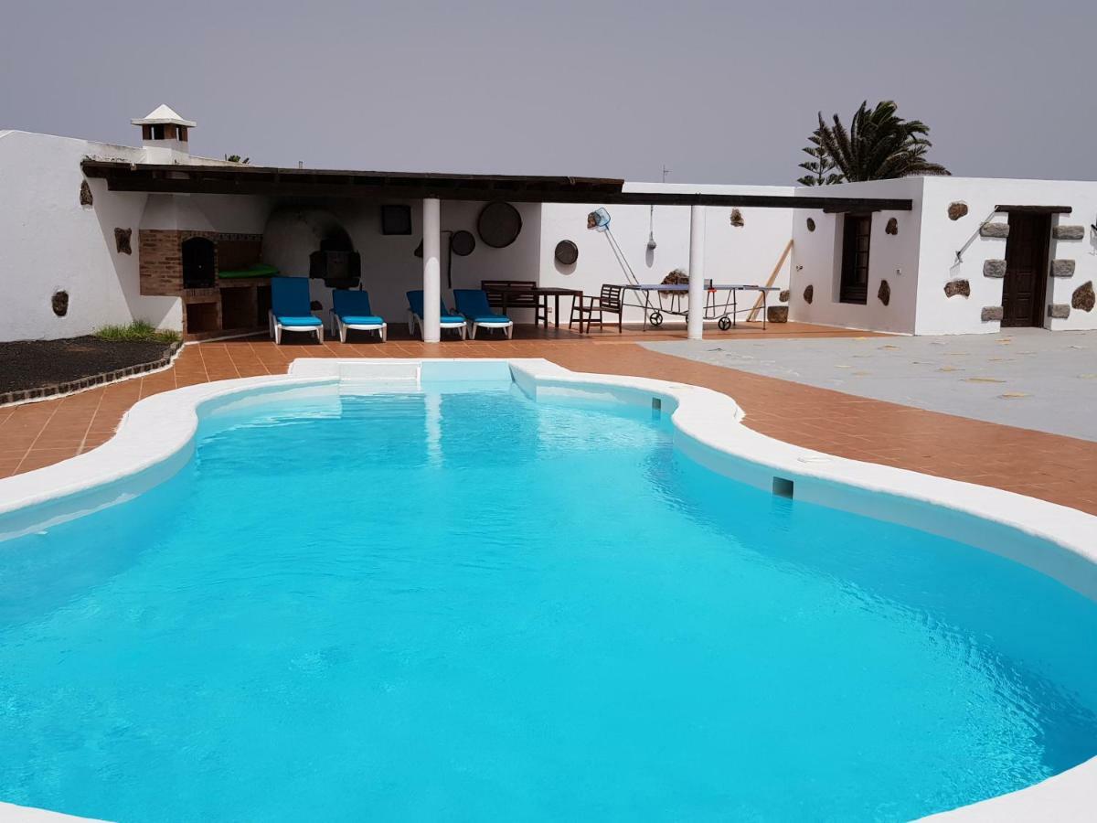 Villa Eva Tinajo Εξωτερικό φωτογραφία